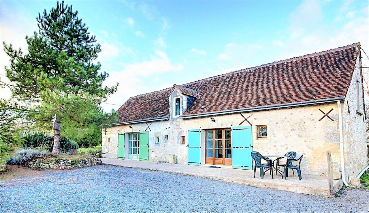 Gite De La Courtaudiere Le Petit-Pressigny Luaran gambar