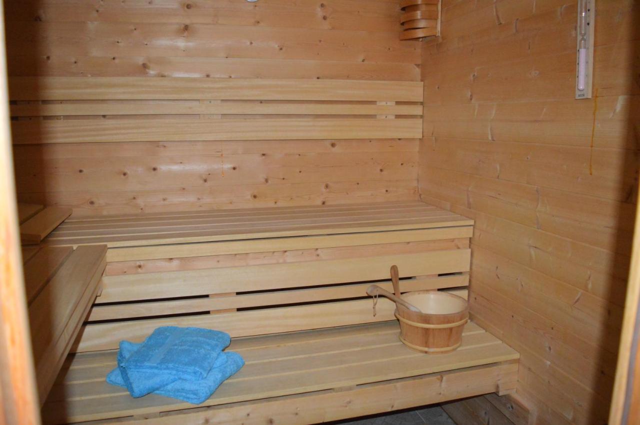 Gite De La Courtaudiere Le Petit-Pressigny Luaran gambar